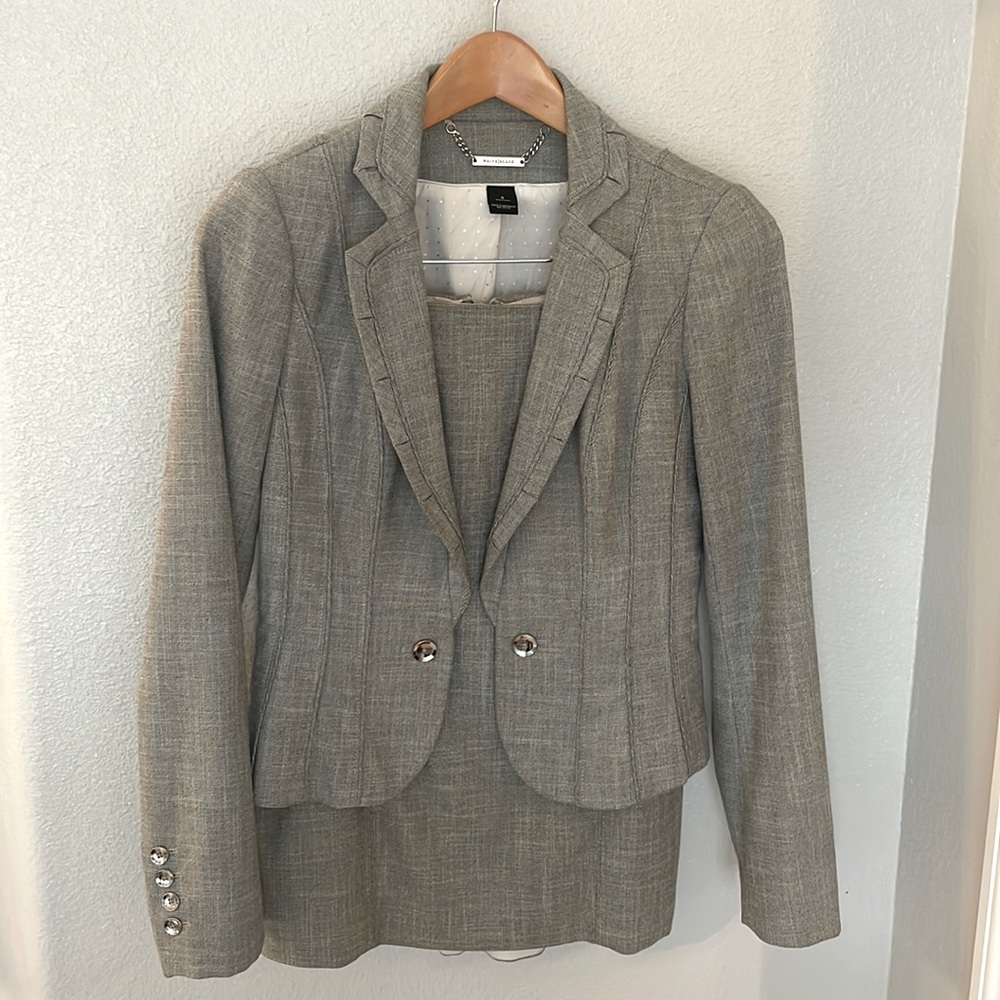 White House Black market grey fitted skirt suit